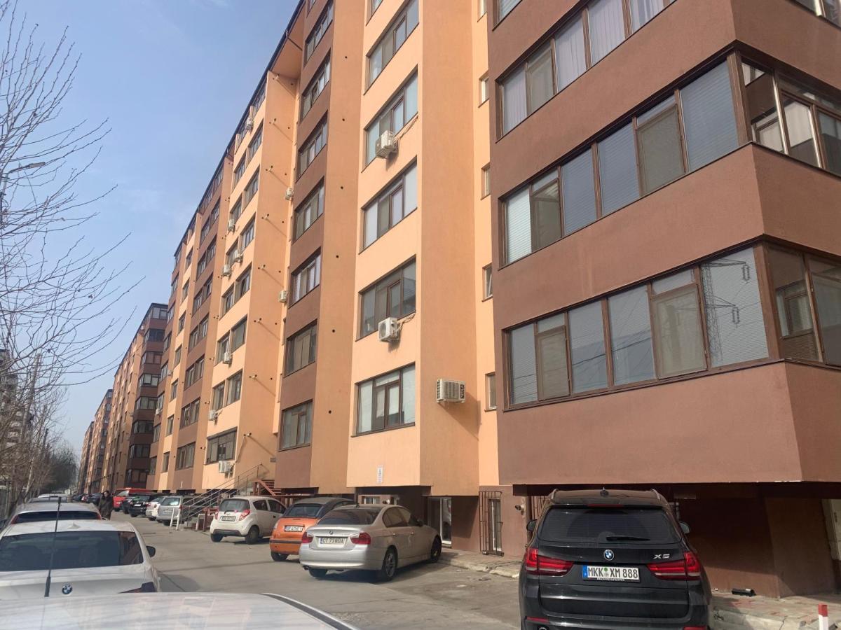 Studio Militari Residence Mr_1 Roşu Buitenkant foto