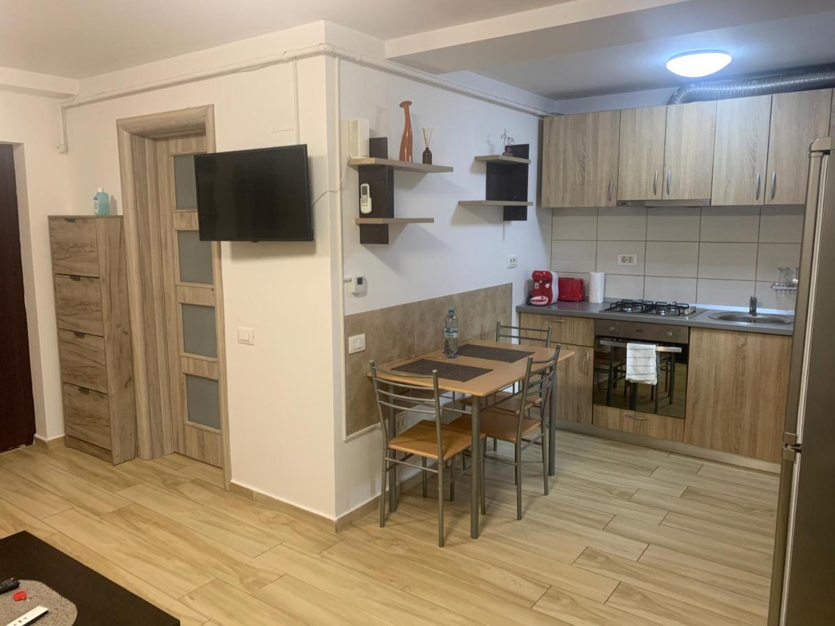 Studio Militari Residence Mr_1 Roşu Buitenkant foto